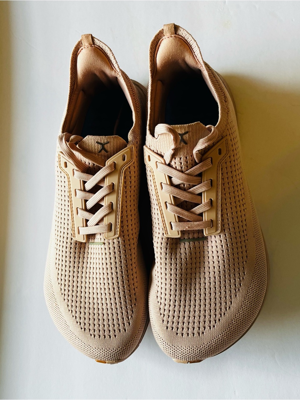 Lux Knit Sneakers in baby pink